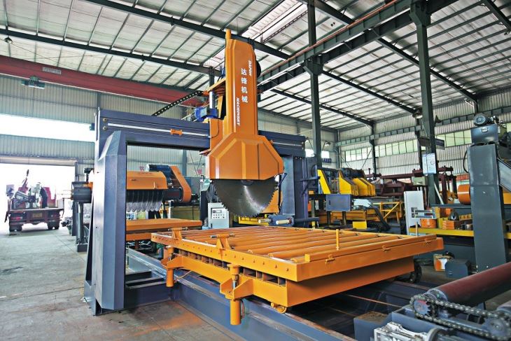 road stone cutting machine